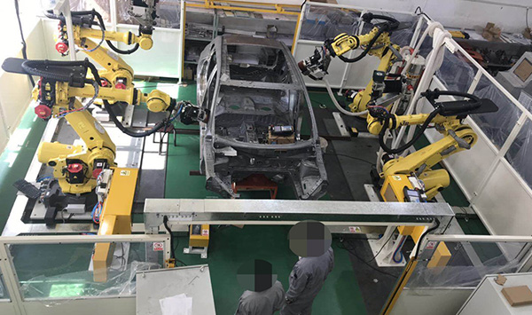 汽車焊接機器人焊接凈化使用現(xiàn)場